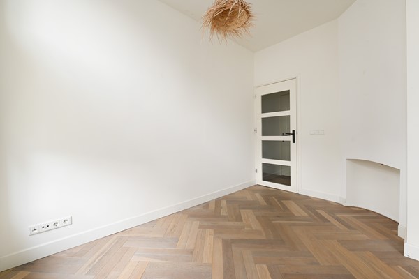 Medium property photo - Pijnboomstraat 3, 2565 ZH Den Haag